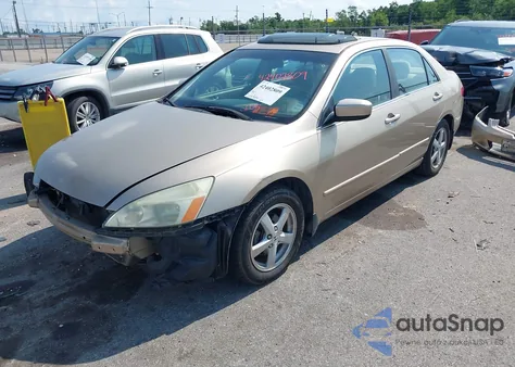 2005 Honda Accord 2.4 Ex from USA, damaged, VIN 1HGCM56725A157034